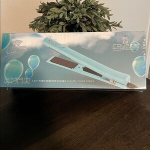 Royale Diamond Collection - 1.25” flat iron